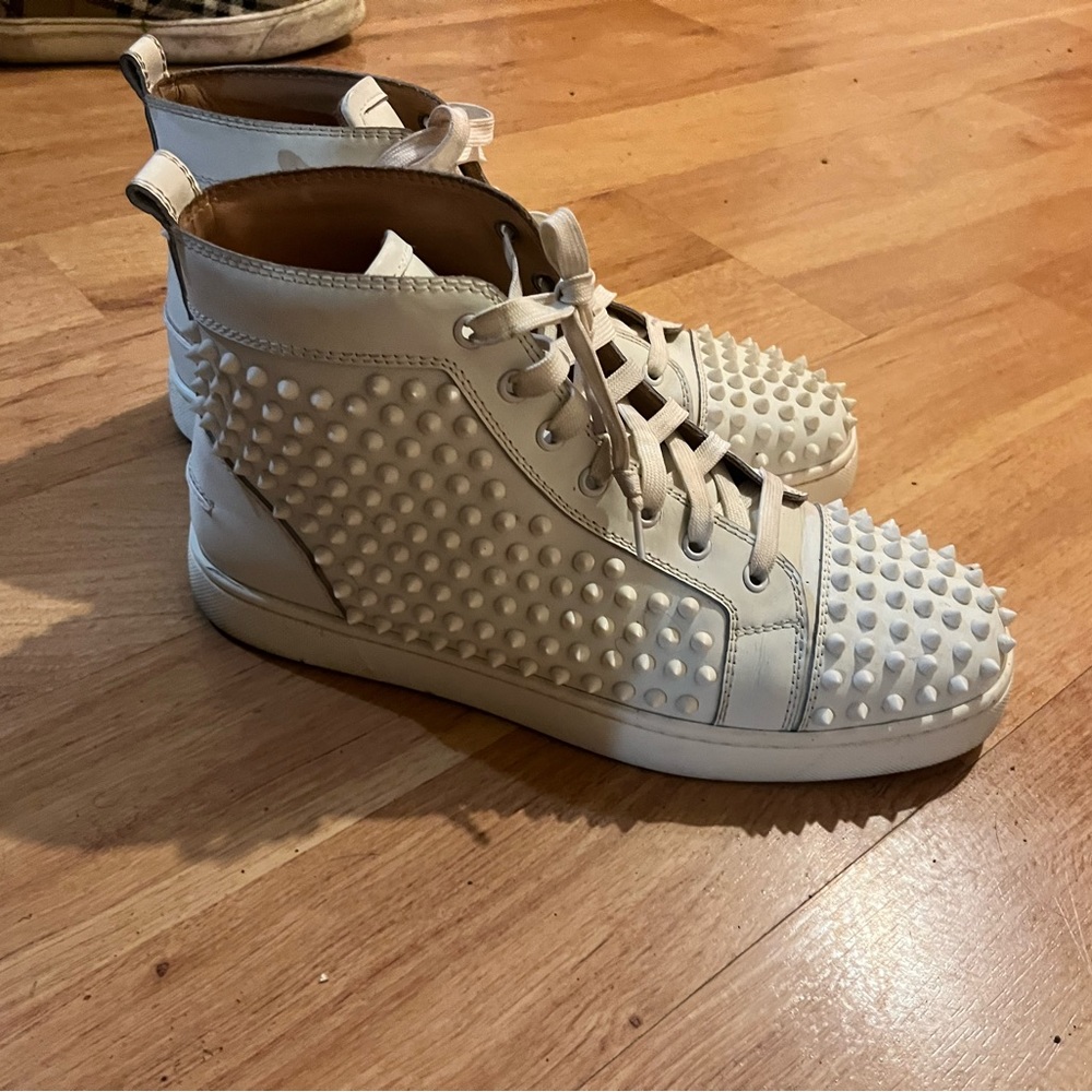 Louboutin 11
